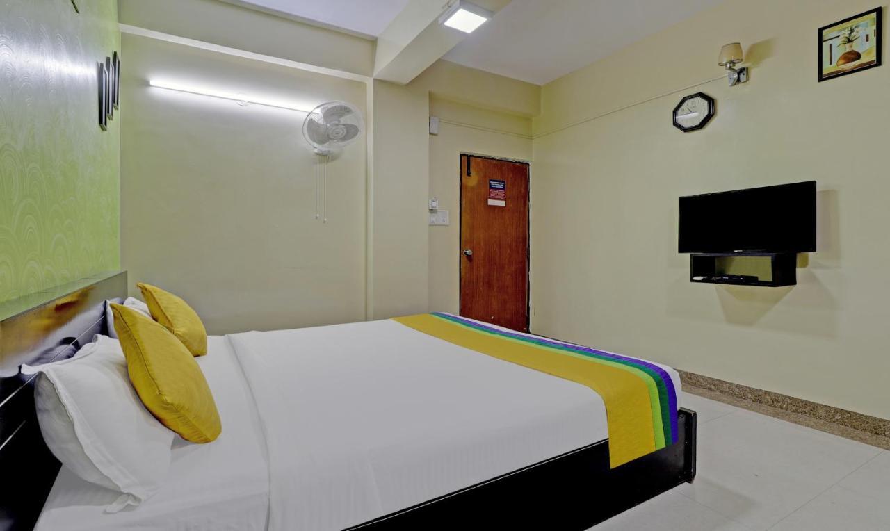 Itsy By Treebo - Palm Emirates Hotel Bangalore Buitenkant foto